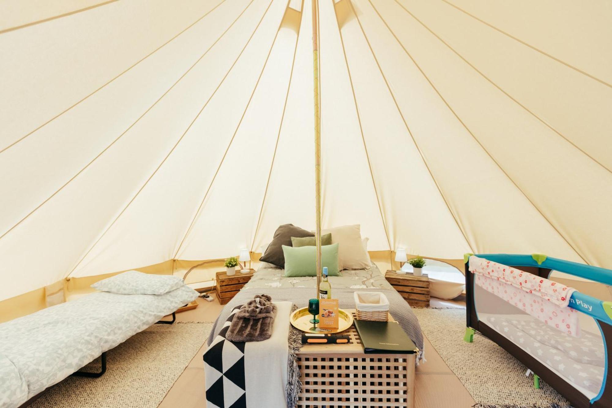 Willow Valley Glamping بود المظهر الخارجي الصورة