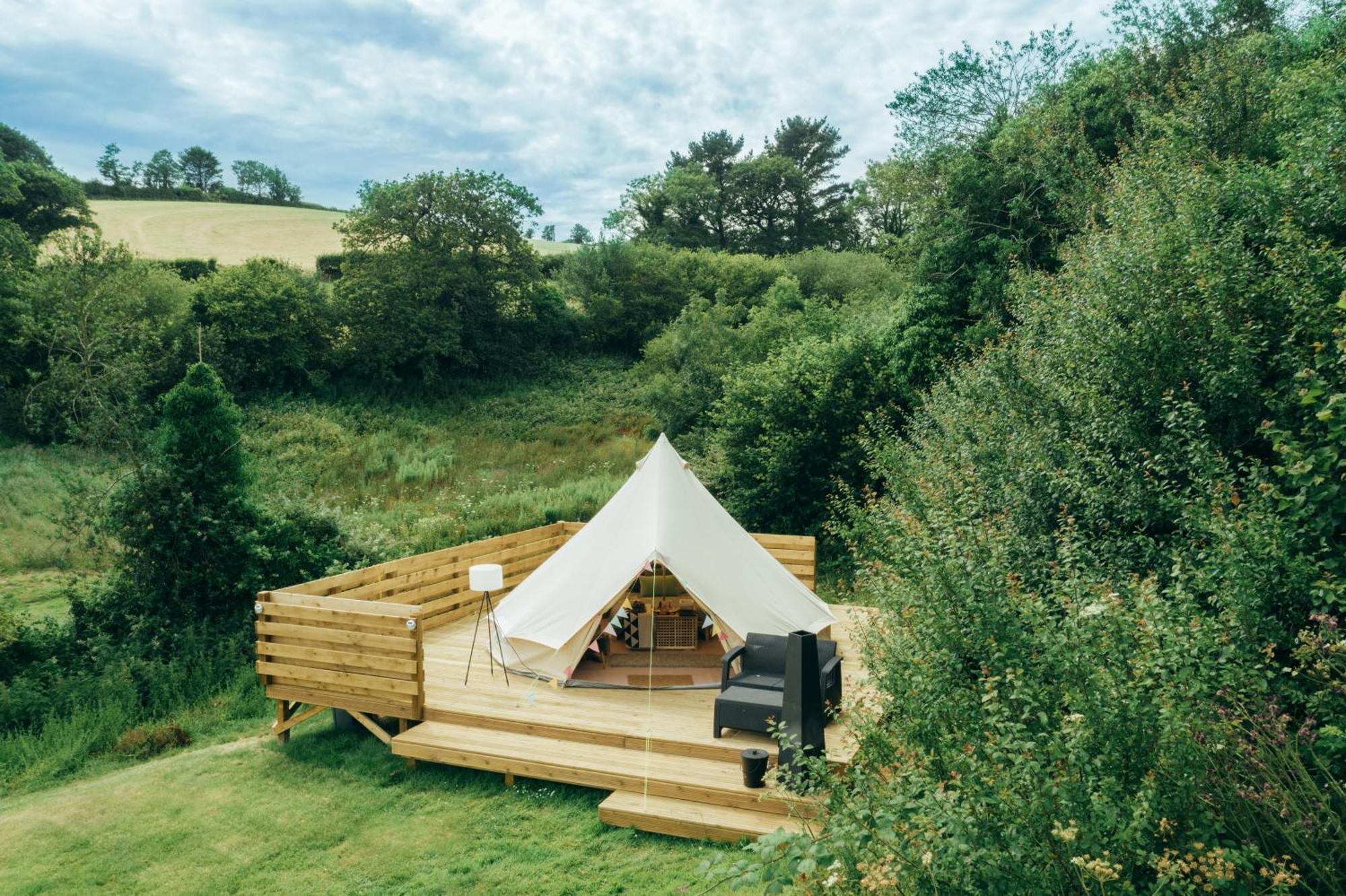 Willow Valley Glamping بود المظهر الخارجي الصورة